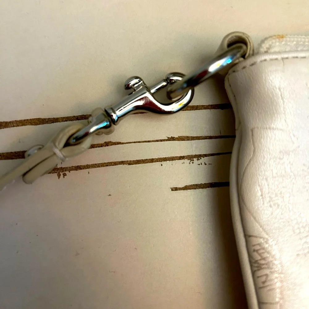 COACH JEWEL FLORAL ROSE CROSSBODY EUC - Picture 8 of 8